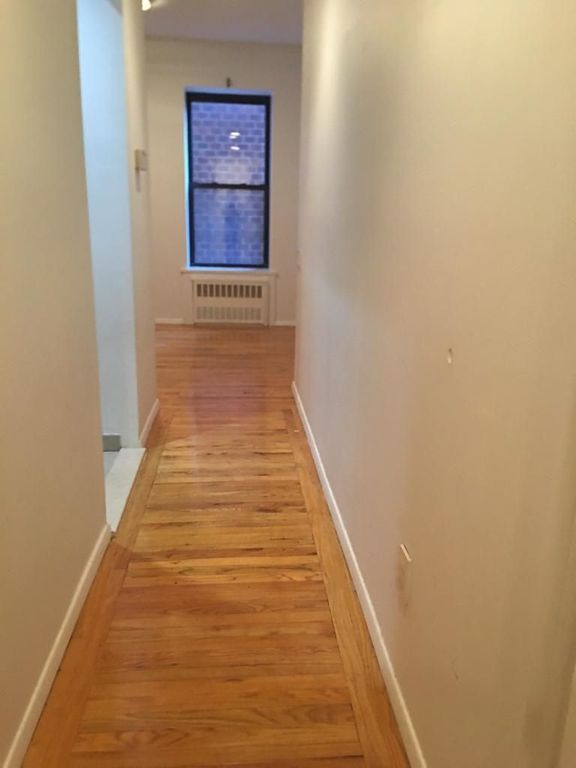 3 Bedroom 2 Bath Home 1,000 Sq Ft in New York