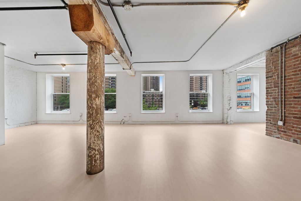 7 Bedroom 7 Bath Home 13,000 Sq Ft in New York