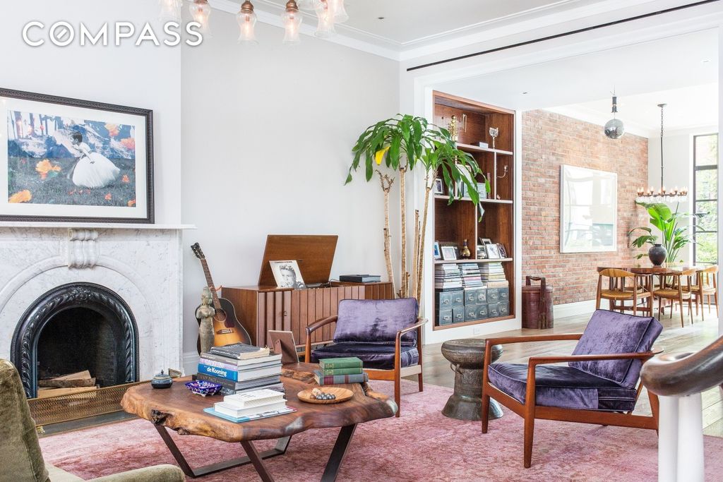 6 Bedroom 10 Bath Townhouse 4,875 Sq Ft in New York