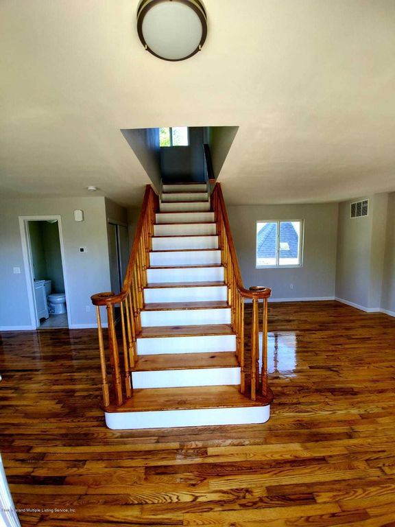 3 Bedroom Property in ZIP 10314 | High ROI Investment Opportunity Near NYC