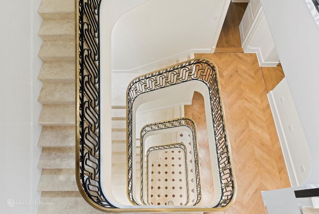 8 Bed 10 Bath Townhouse 15,000 Sq Ft Buyer Match in New York