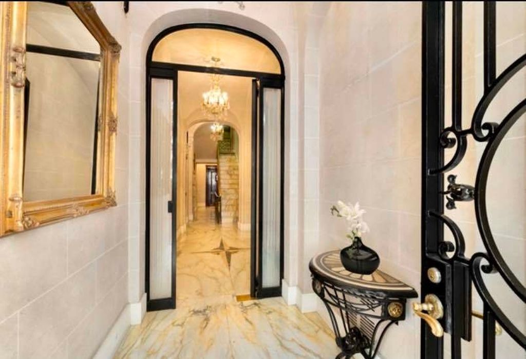 10 Bed 17 Bath Home 14,750 Sq Ft Buyer Match in New York