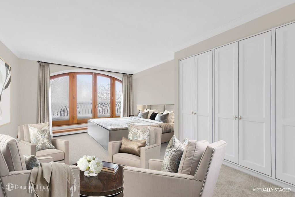 4 Bedroom 5 Bath Townhouse 4,400 Sq Ft in New York
