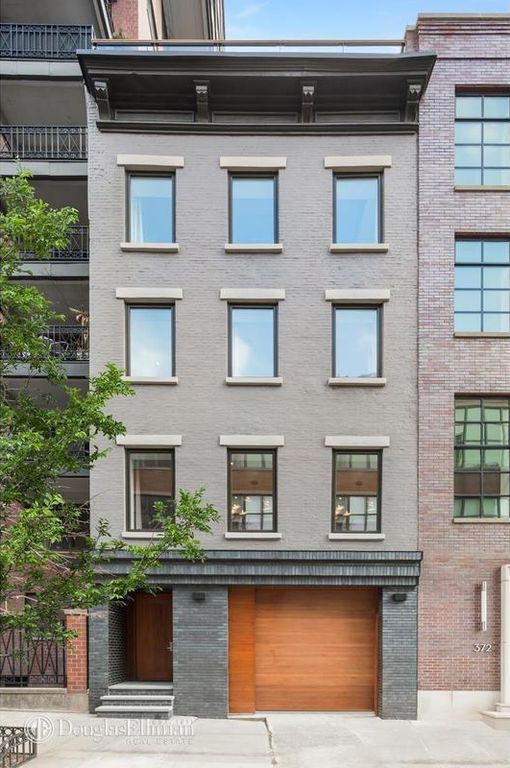 5 Bedroom 4 Bath Townhouse 4,334 Sq Ft in New York