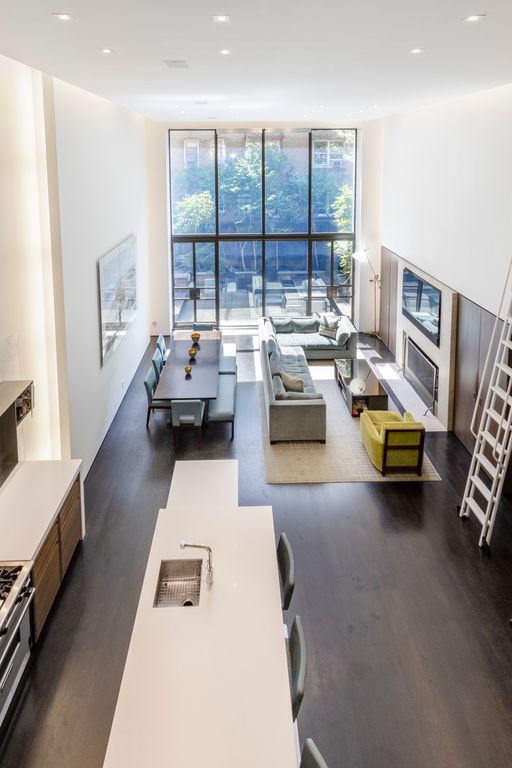 5 Bedroom 7 Bath Home 10,000 Sq Ft in New York