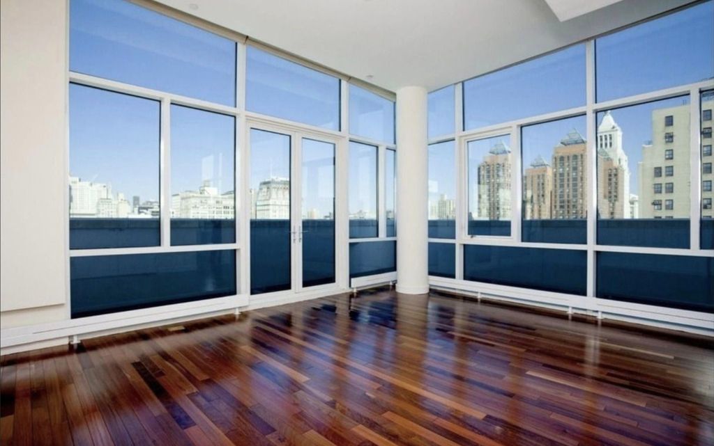 3 Bedroom 4 Bath Condo 2,700 Sq Ft in New York