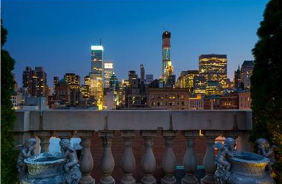3 Bedroom 2.5 Bath Condo 160,890 Sq Ft in New York