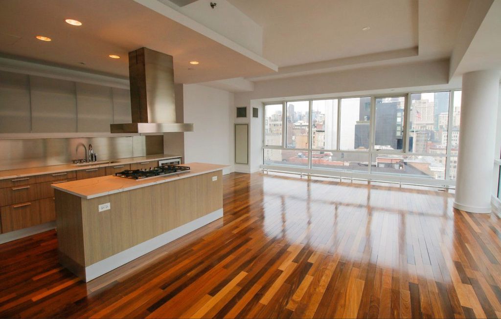 3 Bedroom 4 Bath Condo 2,700 Sq Ft in New York