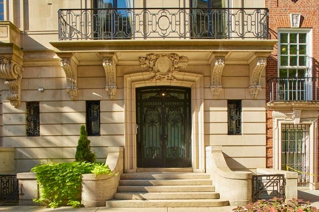8 Bed 10 Bath Townhouse 11,371 Sq Ft Buyer Match in New York