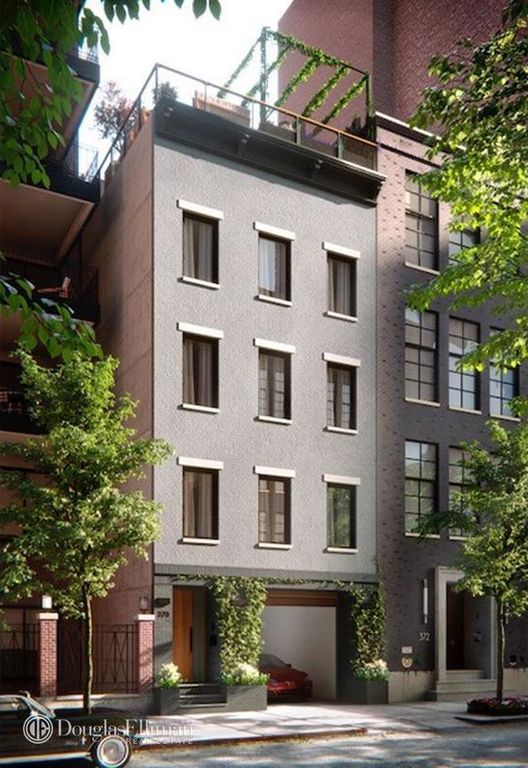 5 Bedroom 4 Bath Townhouse 4,334 Sq Ft in New York