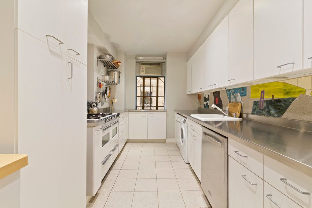 2 Bedroom 2 Bath Condo 1,536 Sq Ft in New York