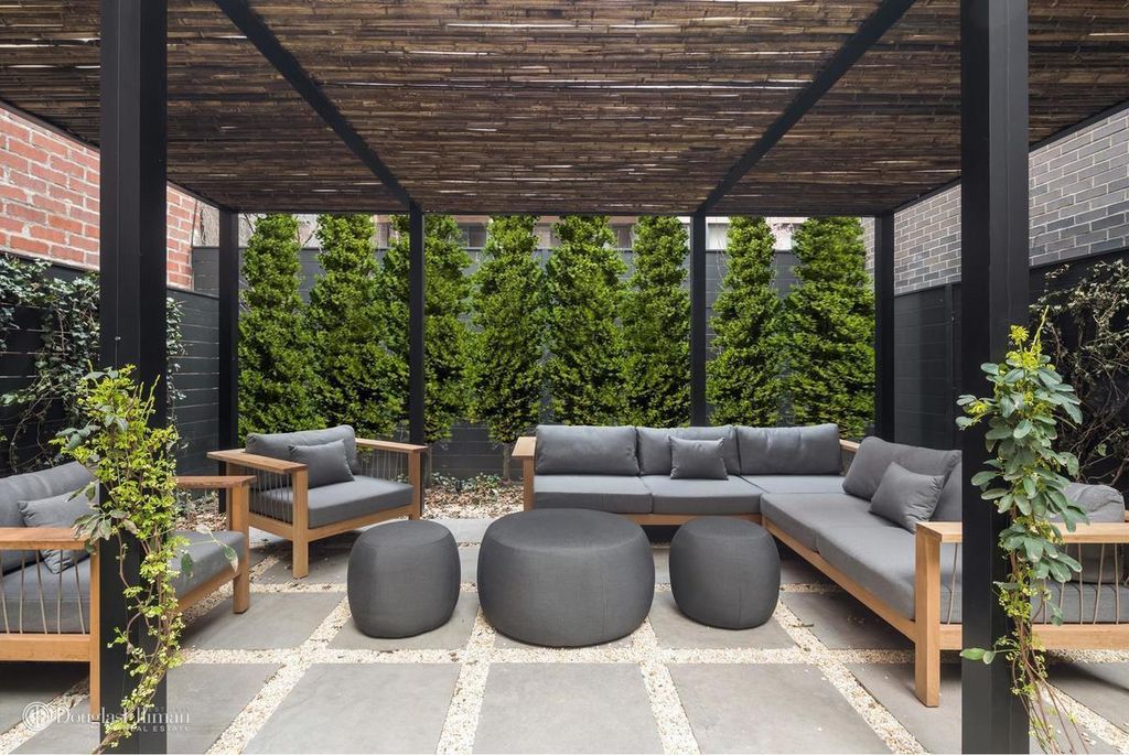 5 Bedroom 4 Bath Townhouse 4,334 Sq Ft in New York