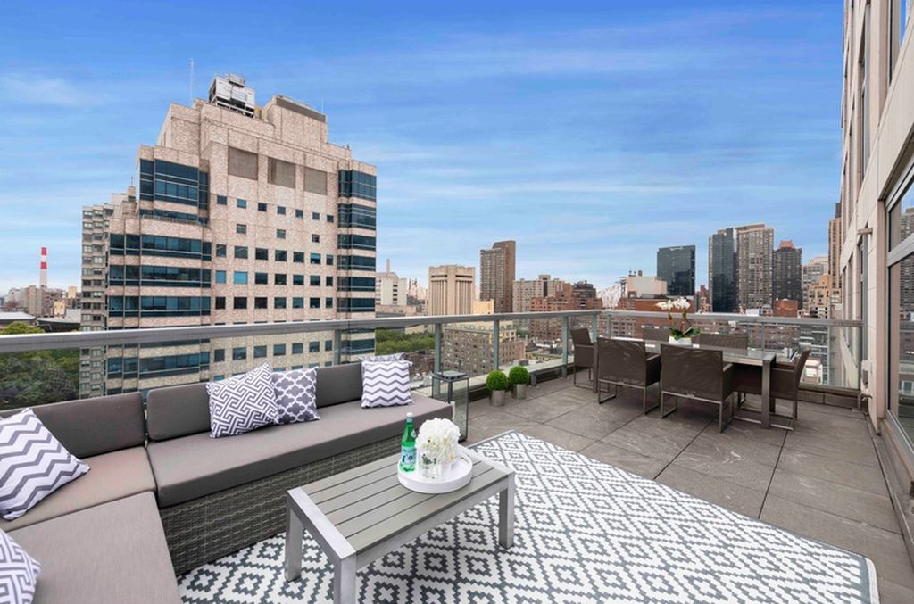 3 Bedroom 4 Bath Condo 1,773 Sq Ft in New York