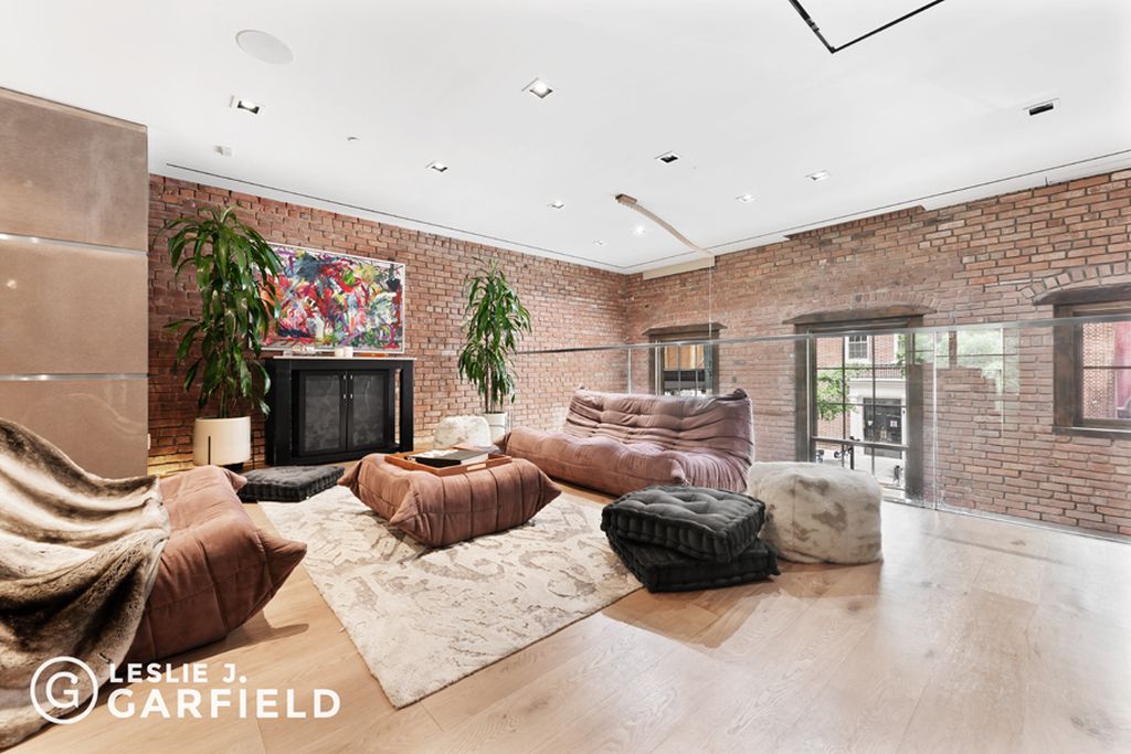6 Bed 9 Bath Home 8,757 Sq Ft Buyer Match in New York