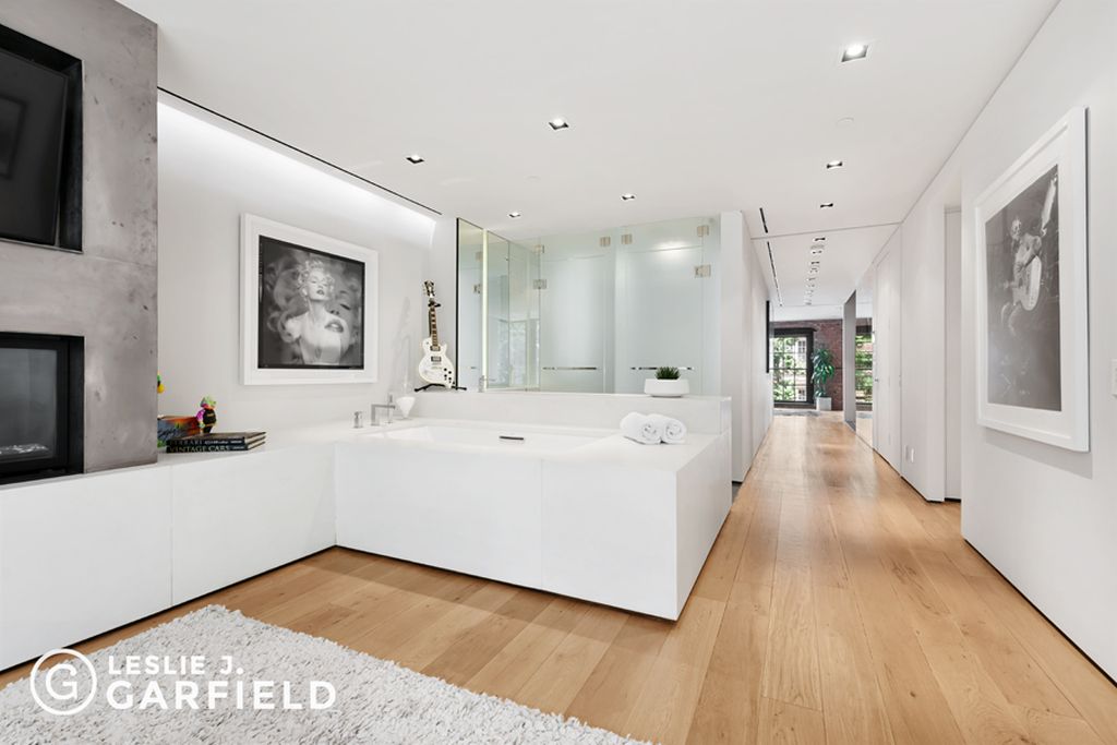RESYD property media