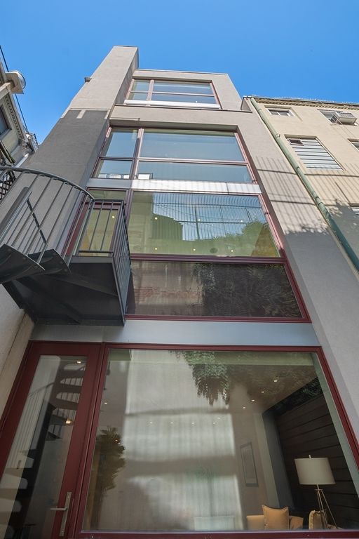 5 Bedroom 4 Bath Townhouse 4,068 Sq Ft in New York
