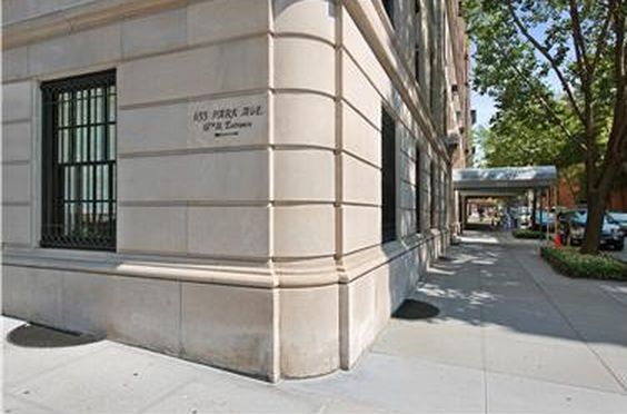 3 Bedroom 2.5 Bath Condo 160,890 Sq Ft in New York