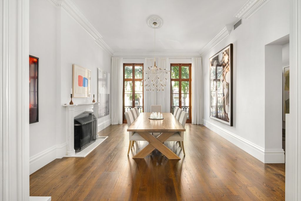 6 Bedroom 10 Bath Home 7,000 Sq Ft in New York