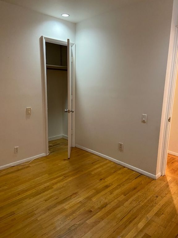 3 Bedroom 2 Bath Home 1,000 Sq Ft in New York