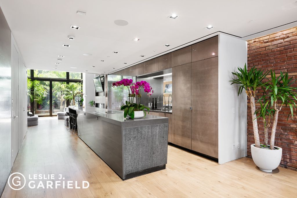6 Bed 9 Bath Home 8,757 Sq Ft Buyer Match in New York