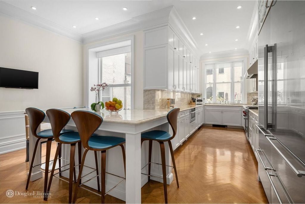 8 Bed 10 Bath Townhouse 10,000 Sq Ft Buyer Match in Zip 10075