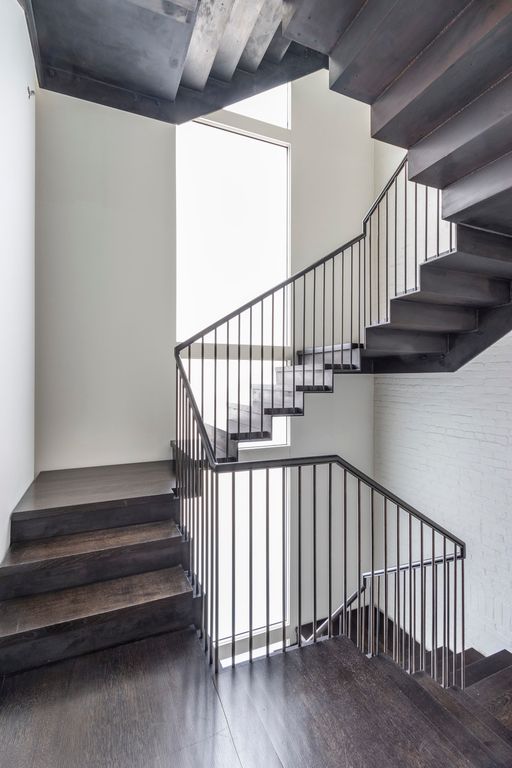 5 Bedroom 7 Bath Home 10,000 Sq Ft in New York