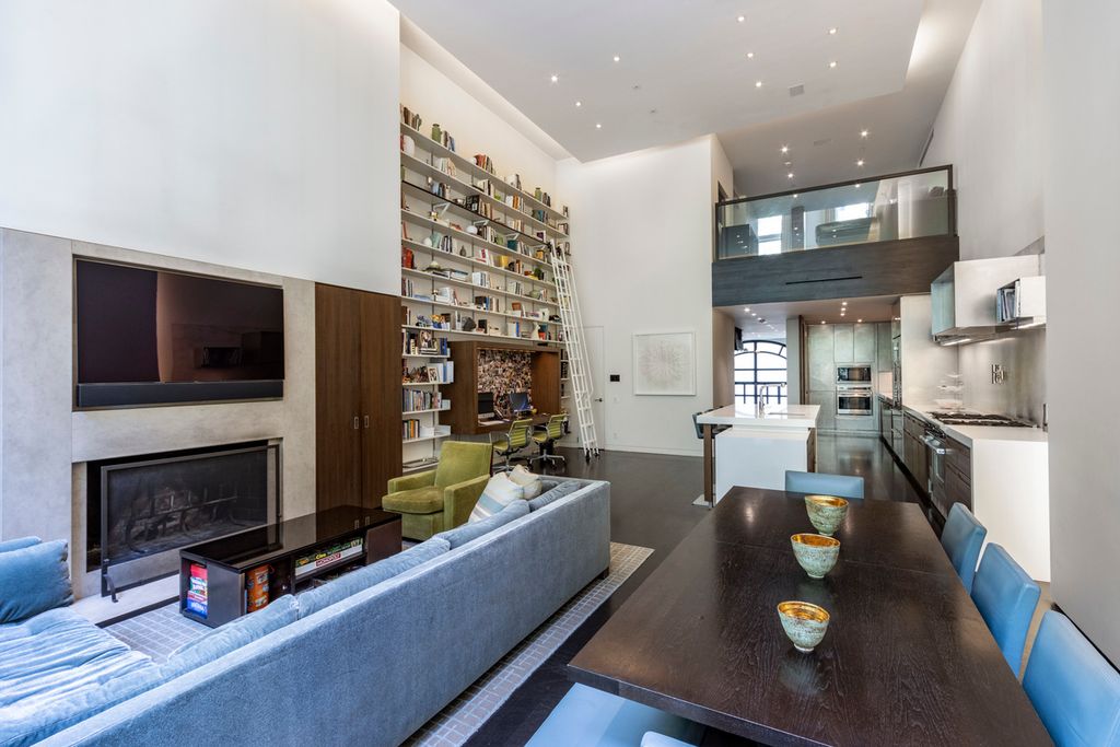5 Bedroom 7 Bath Home 10,000 Sq Ft in New York