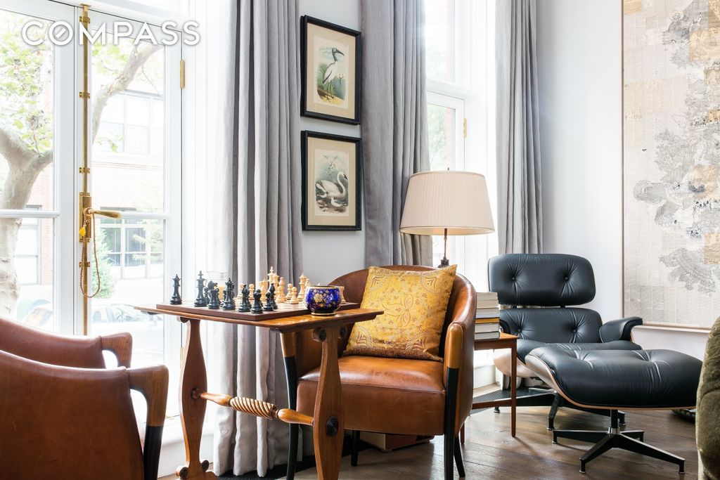 6 Bedroom 10 Bath Townhouse 4,875 Sq Ft in New York
