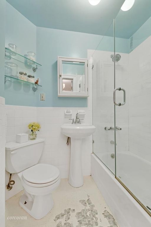 1 Bedroom 1 Bath Condo 600 Sq Ft in New York