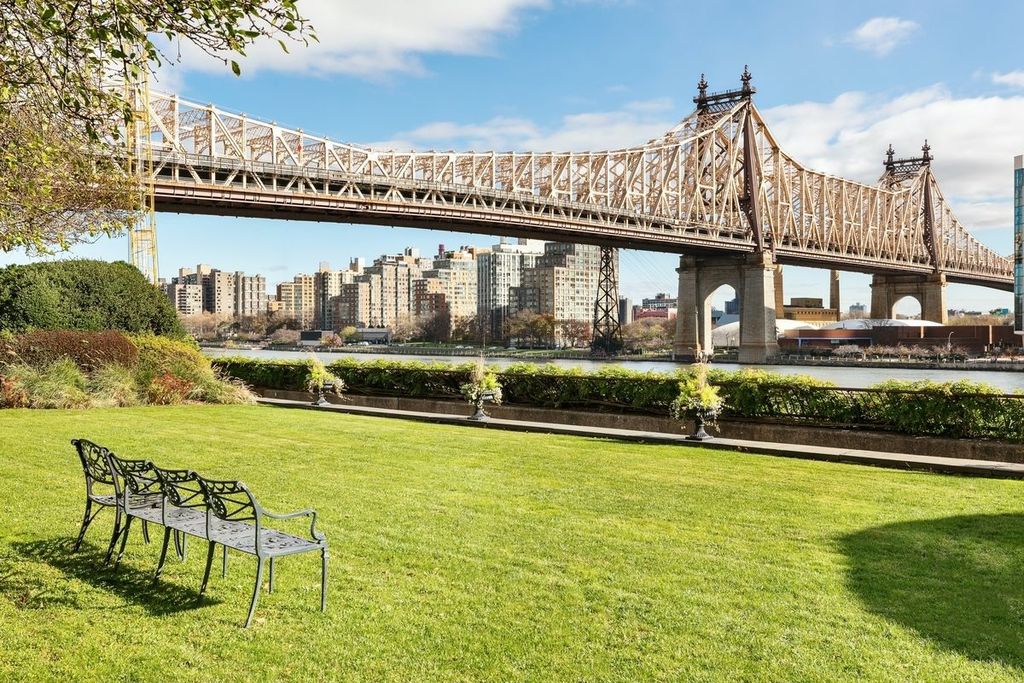 7 Bed 7 Bath Townhouse 8,534 Sq Ft Buyer Match in New York