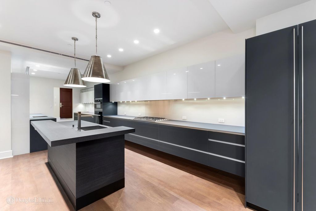 8 Bed 13 Bath Townhouse 10,614 Sq Ft Buyer Match in Zip 10021