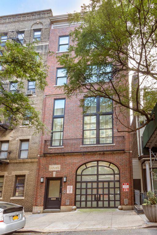 5 Bedroom 7 Bath Home 10,000 Sq Ft in New York