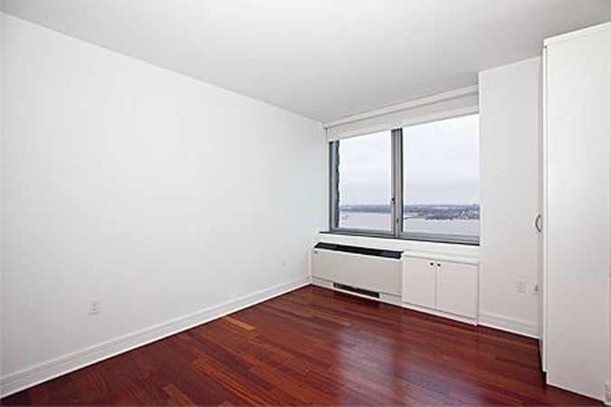 3 Bedroom 3 Bath Home 1,698 Sq Ft in New York